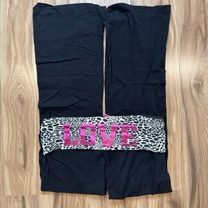 Yoga Pants with 'LOVE' Waistband